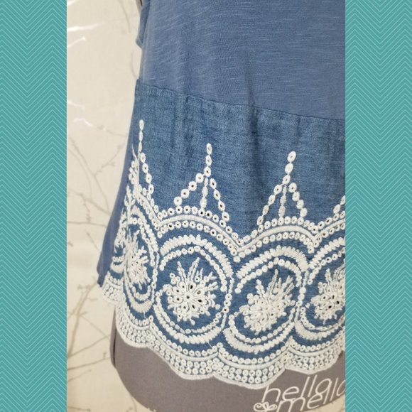 Zara Blue White Floral Embroidered Scalloped Tank - Picture 2 of 4